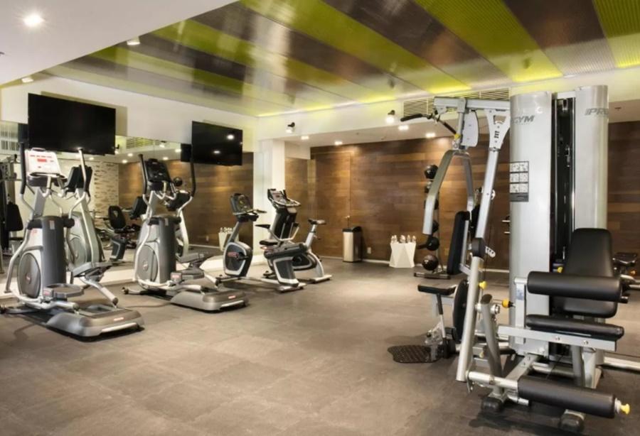 Krystal Grand Suites Insurgentes Ciudad de México Exterior foto The gym at the hotel