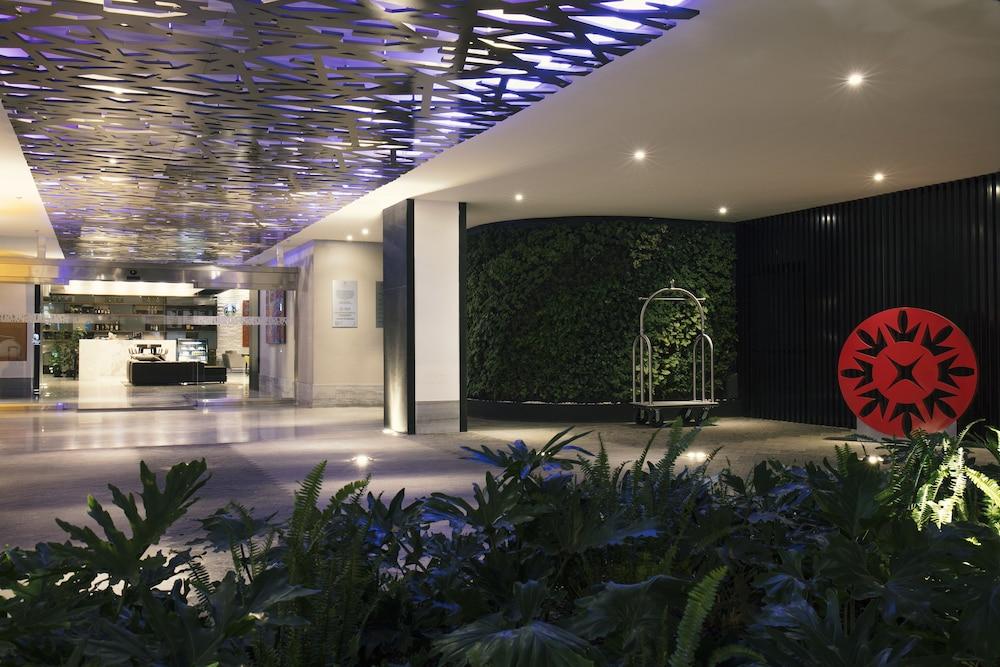 Krystal Grand Suites Insurgentes Ciudad de México Exterior foto The lobby of the hotel